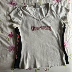 tee with cool details